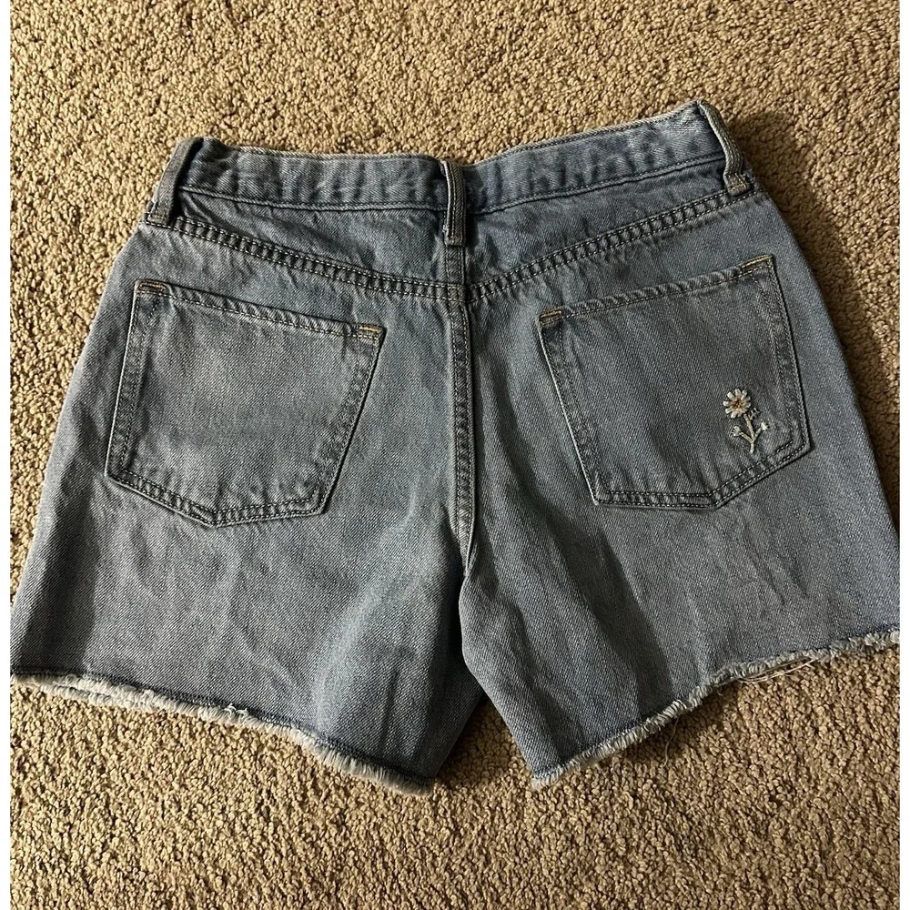 Girls OLD‎ NAVY Embroidered Jean Shorts; Size 14